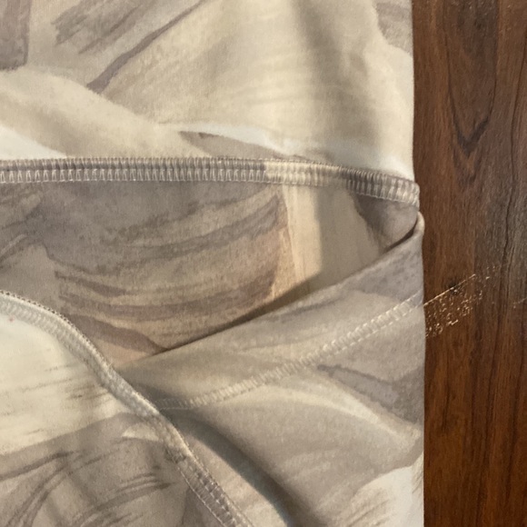 Workout Leggings - Picture 3 of 3